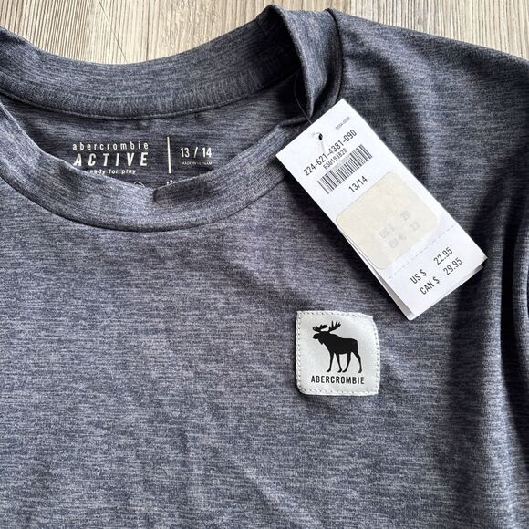 NWT Abercrombie Active Blue Long Sleeved Dri Fit Shirt Size 13/14 - Picture 2 of 7